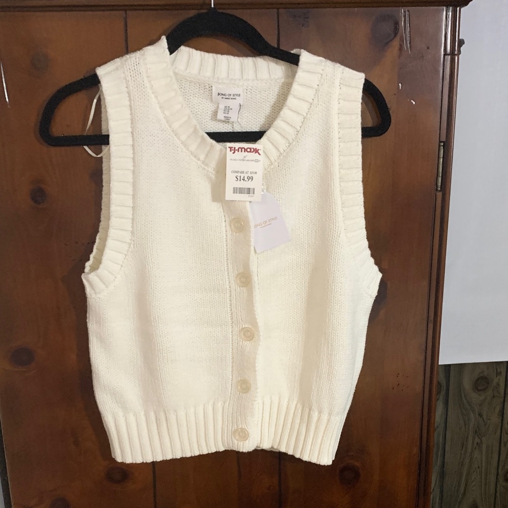 Song of Style Cream Sleeveless Cardigan